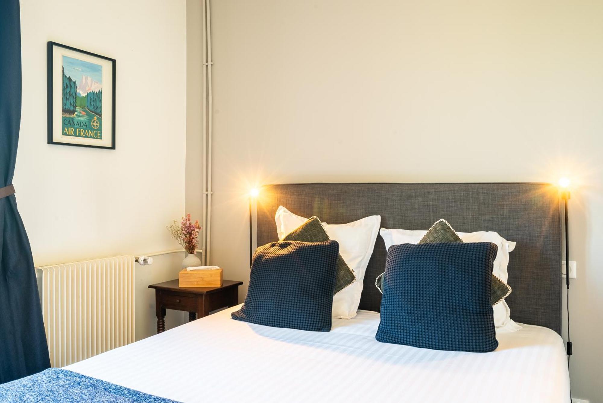 Dupain & Dubeurre Appart'Hotel - Parking En Supp ลิมอจส์ ภายนอก รูปภาพ