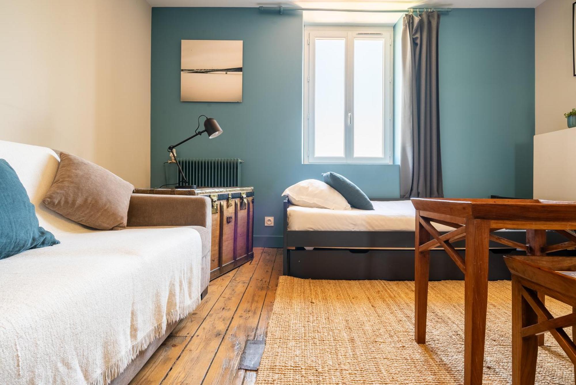 Dupain & Dubeurre Appart'Hotel - Parking En Supp ลิมอจส์ ภายนอก รูปภาพ