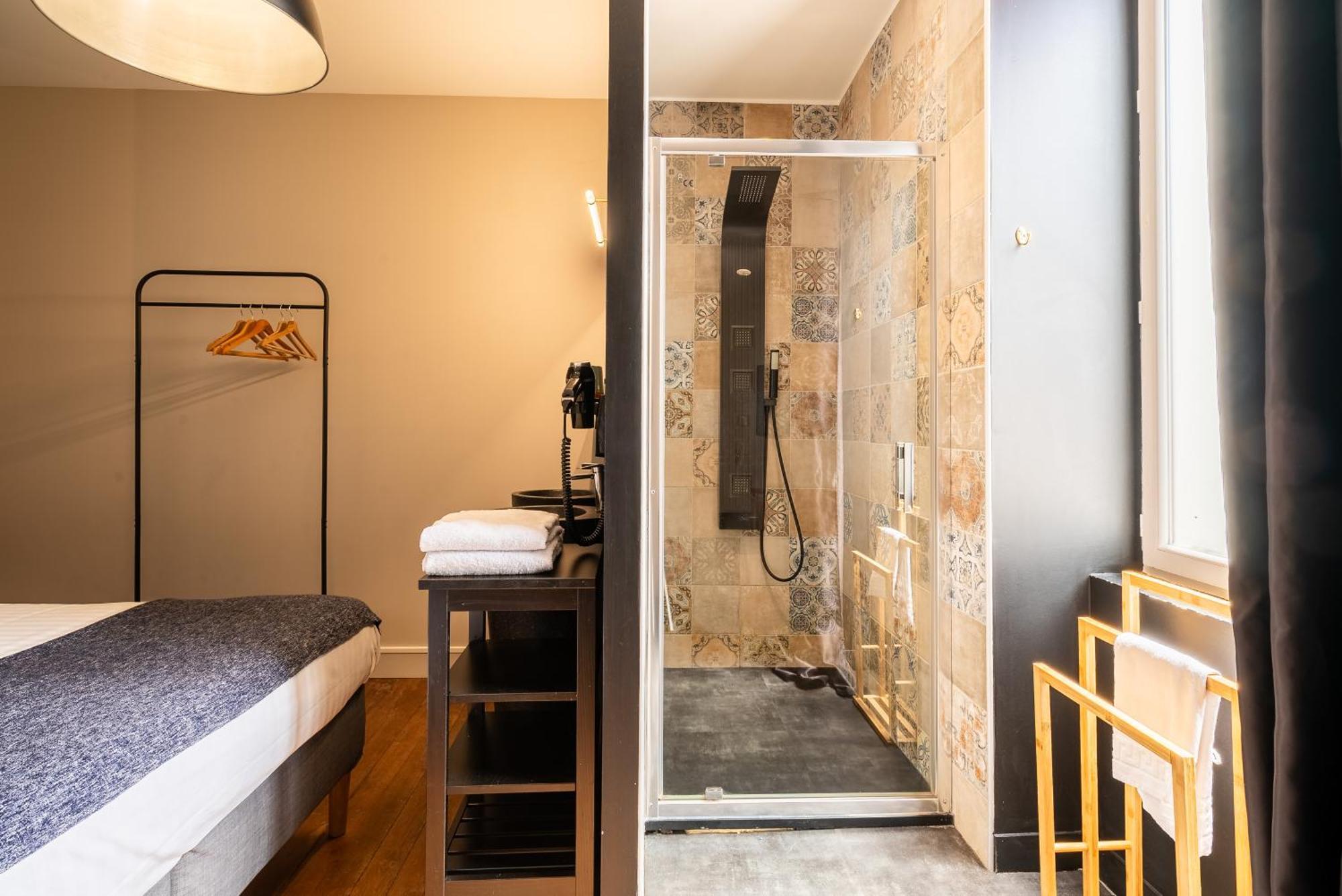 Dupain & Dubeurre Appart'Hotel - Parking En Supp ลิมอจส์ ภายนอก รูปภาพ